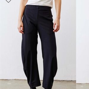 *NWT* Ruti on the loose work pants